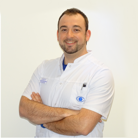 OPTOMETRISTA. JAVIER MONTAÑÉS